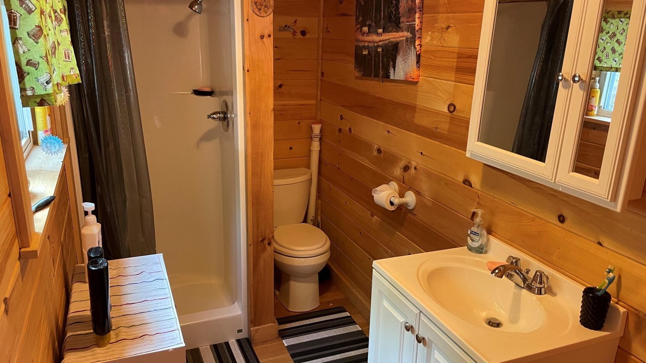 Photo of Bathroom in Oakland