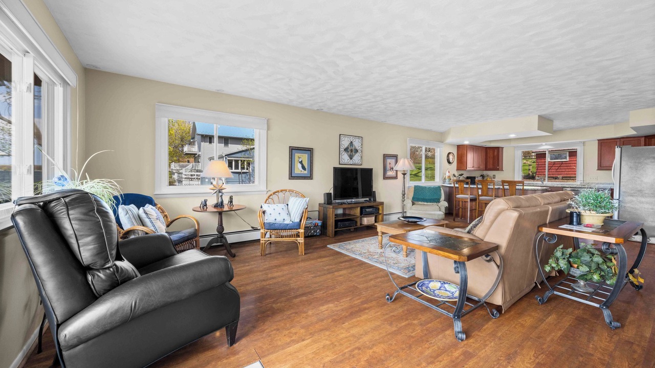Photo of Livingroom in Honeoye