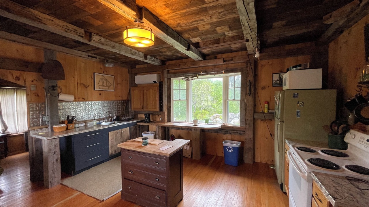 Photo of Kitchen in Vinalhaven