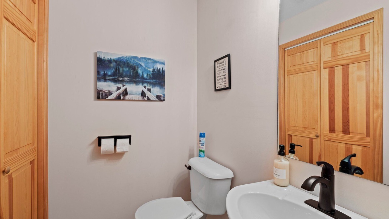 Photo of Bathroom in Topton