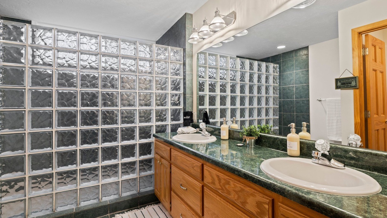 Photo of Bathroom in Topton