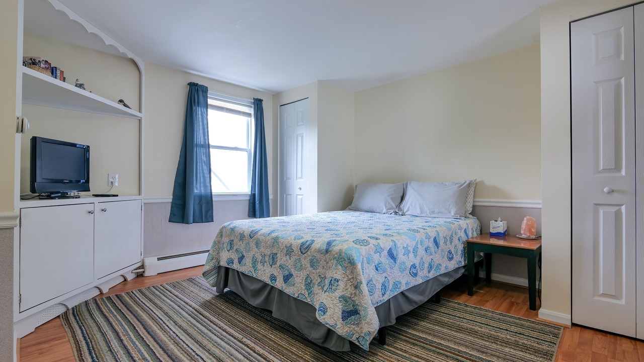 Photo of Bedroom in Ellsworth