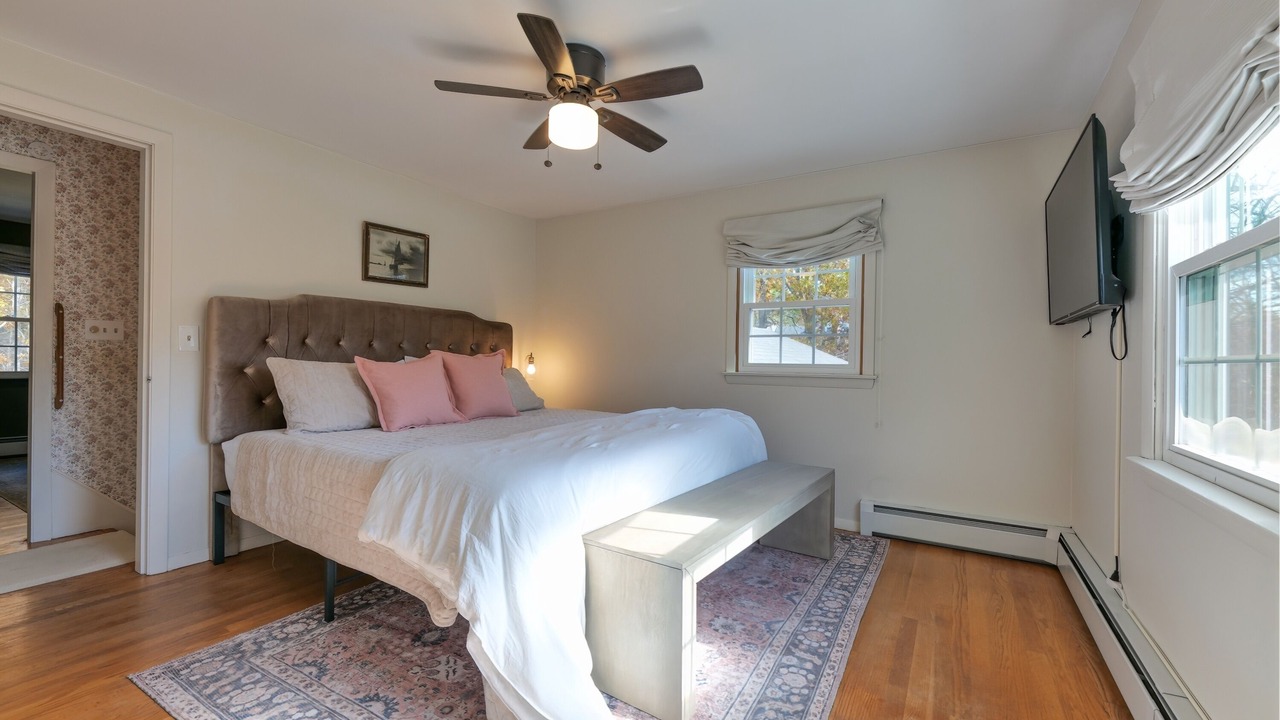 Photo of Bedroom in Ellsworth
