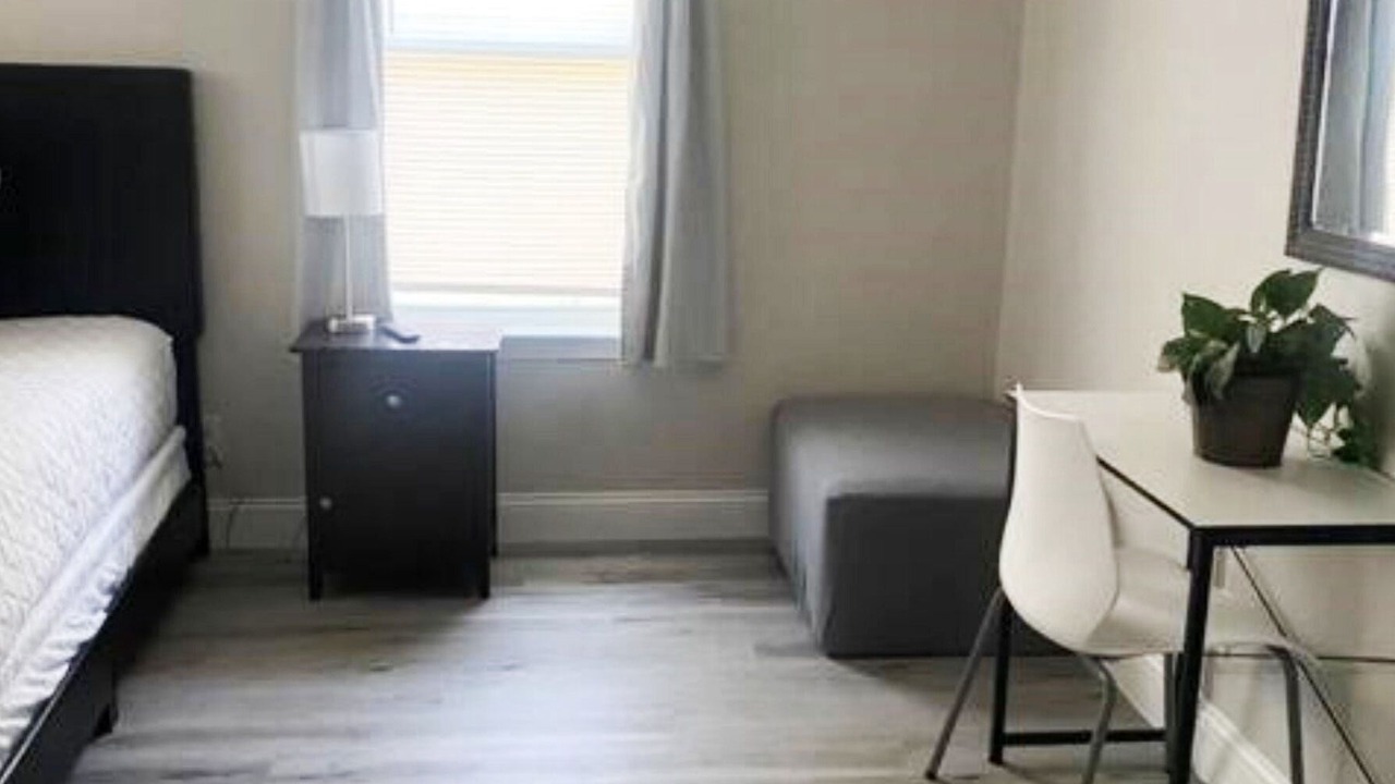 Photo of Bedroom in Garland