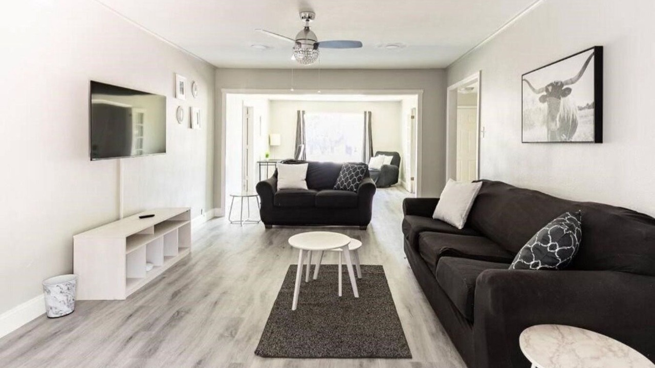 Photo of Bedroom in Garland