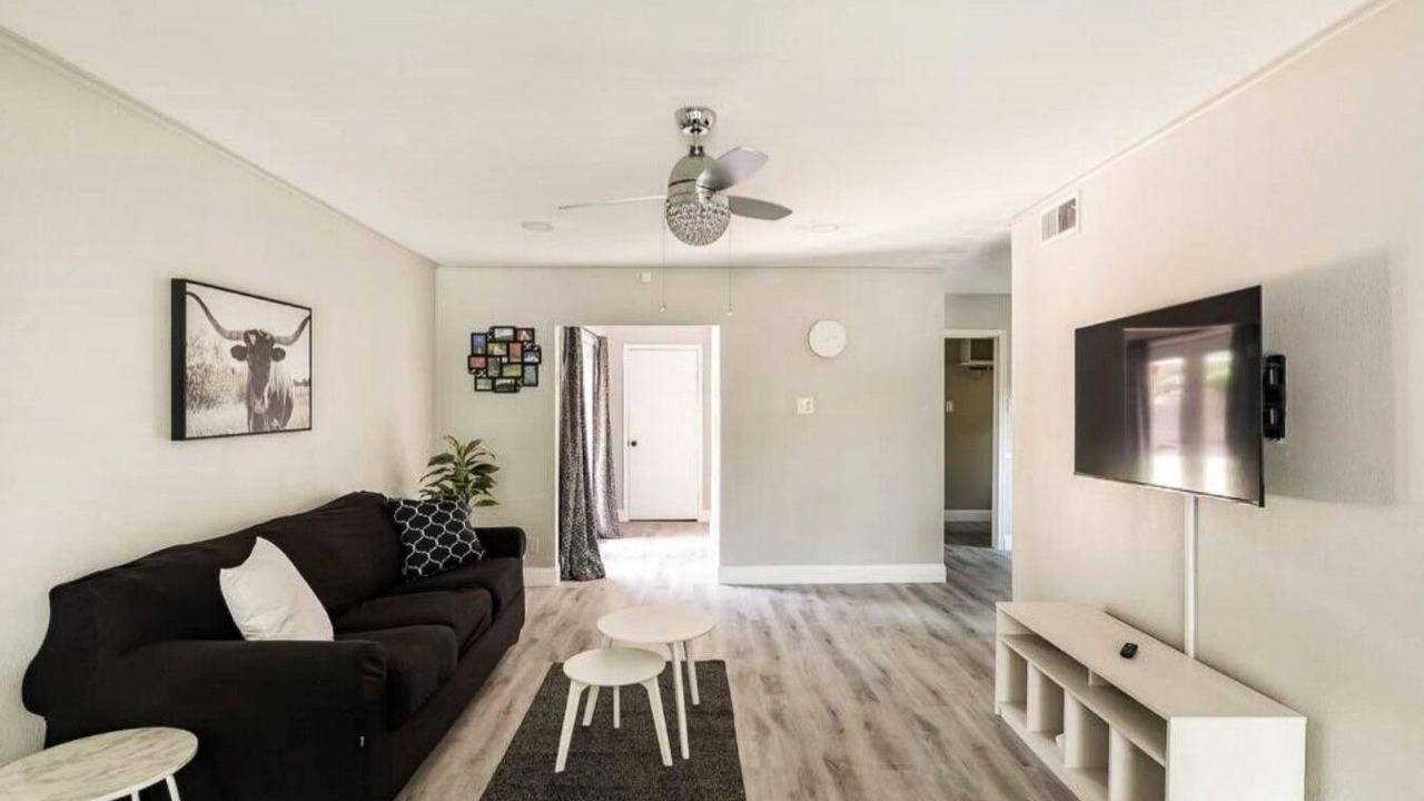 Photo of Livingroom in Garland