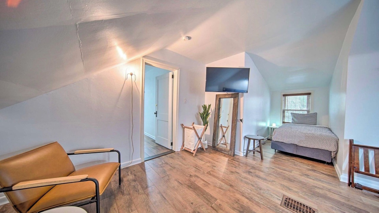 Photo of Bedroom in Erie