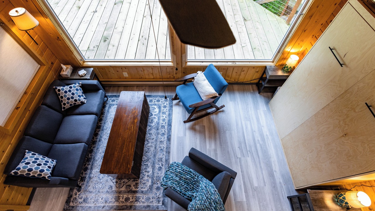 Photo of Livingroom in Homer