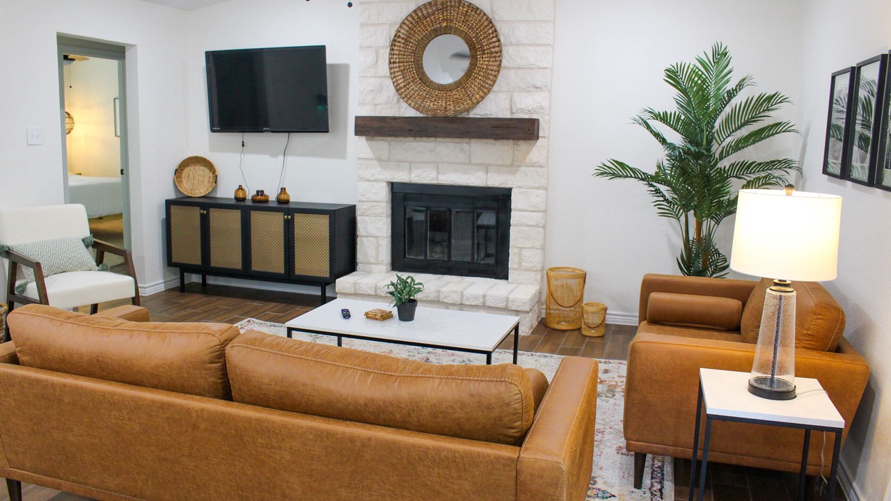 Photo of Livingroom in Rowlett