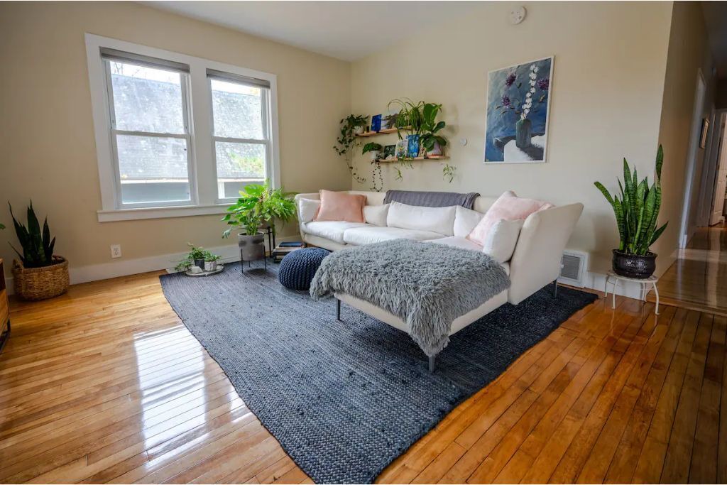 Photo of Livingroom in Auburn