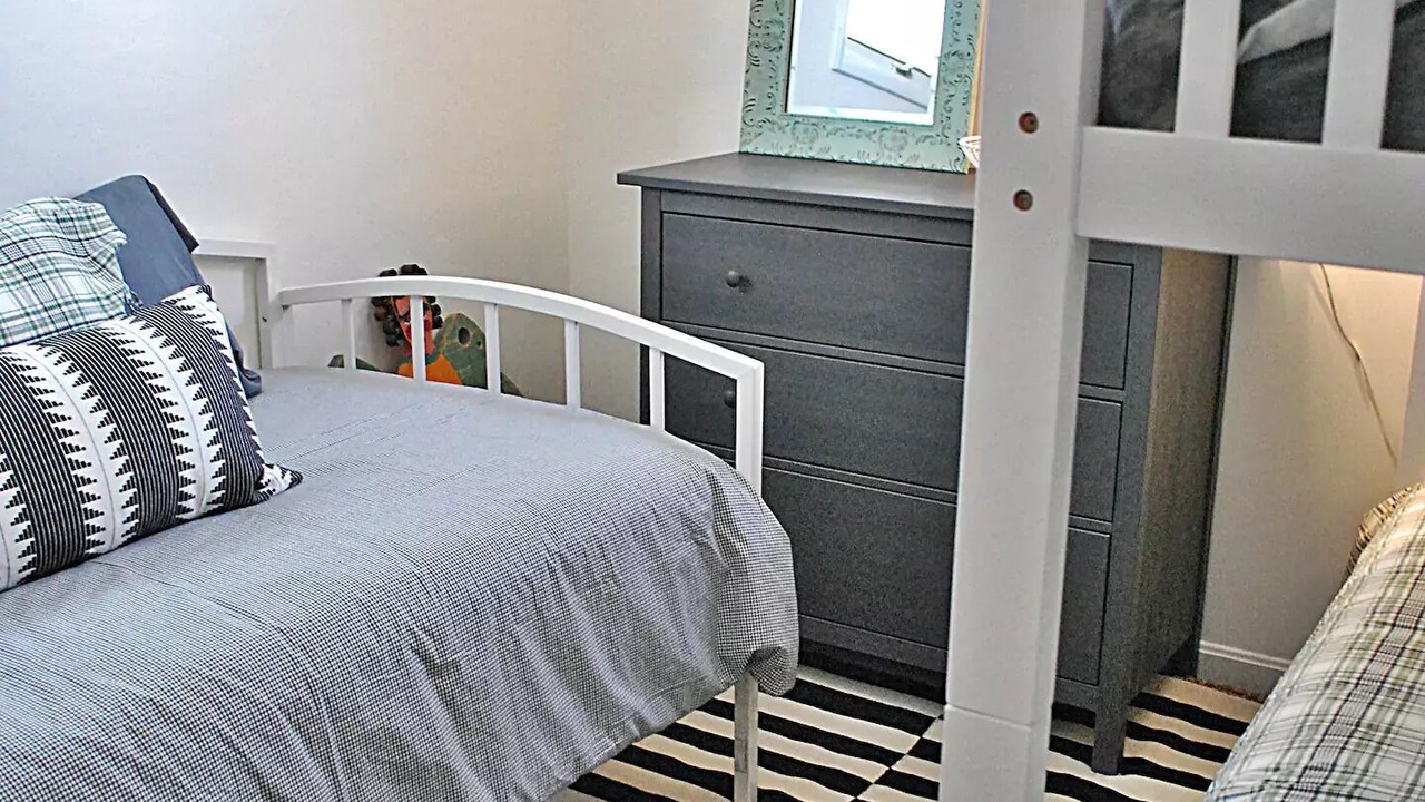 Photo of Bedroom in Greenwood