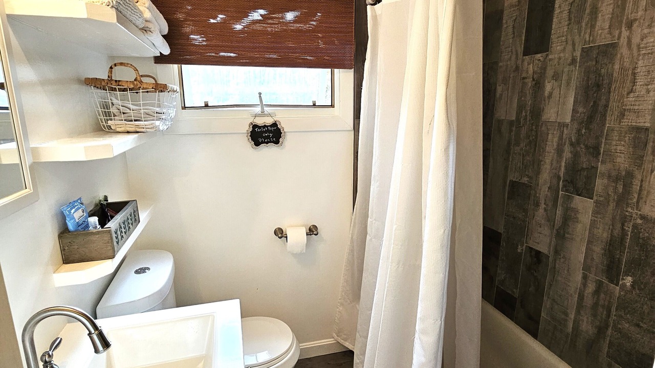 Photo of Bathroom in Greenwood
