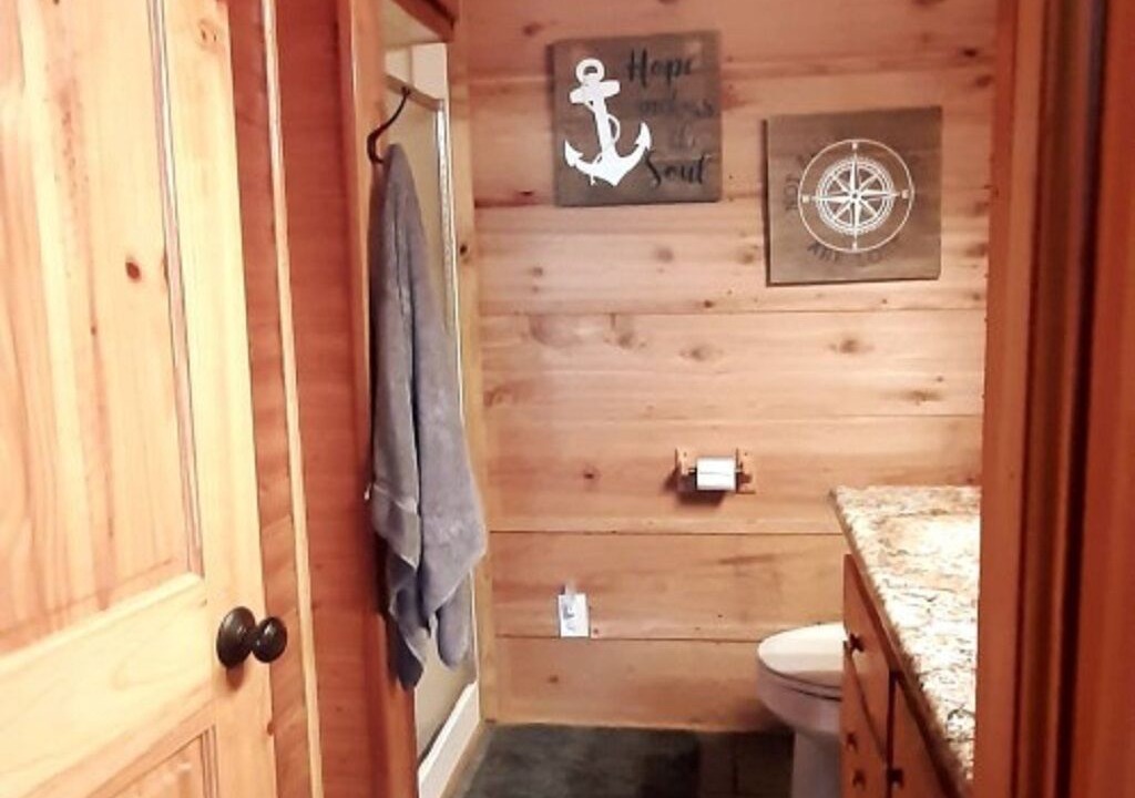Photo of Bathroom in Jefferson