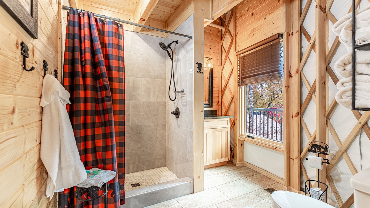 Photo of Bathroom in Pigeon Forge