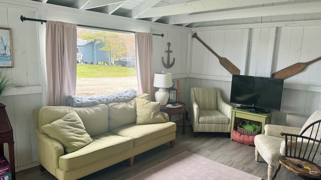 Photo of Livingroom in Phippsburg