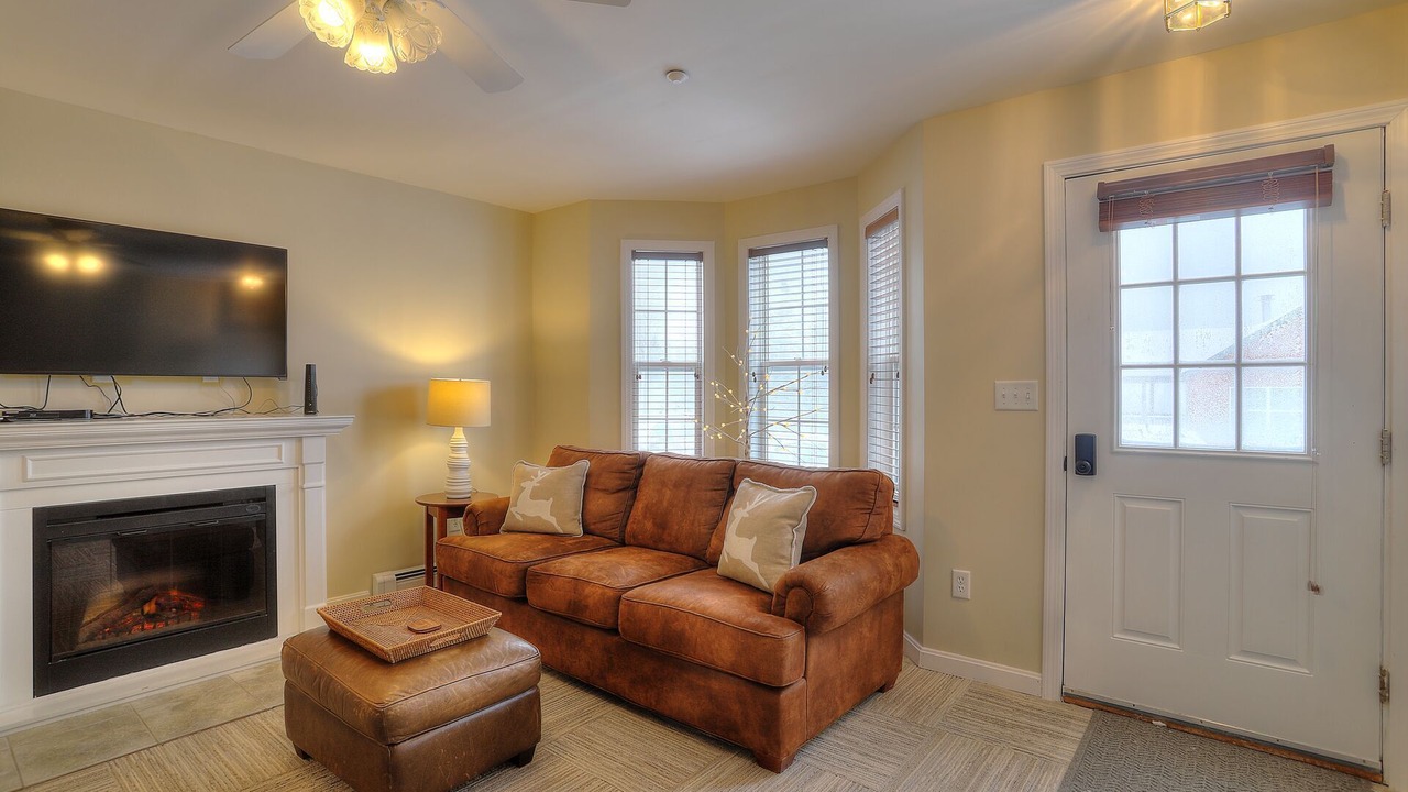Photo of Livingroom in Rangeley