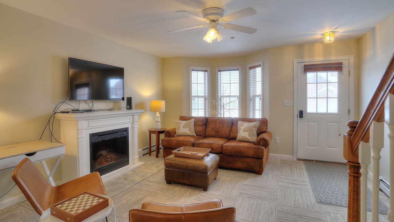 Photo of Livingroom in Rangeley