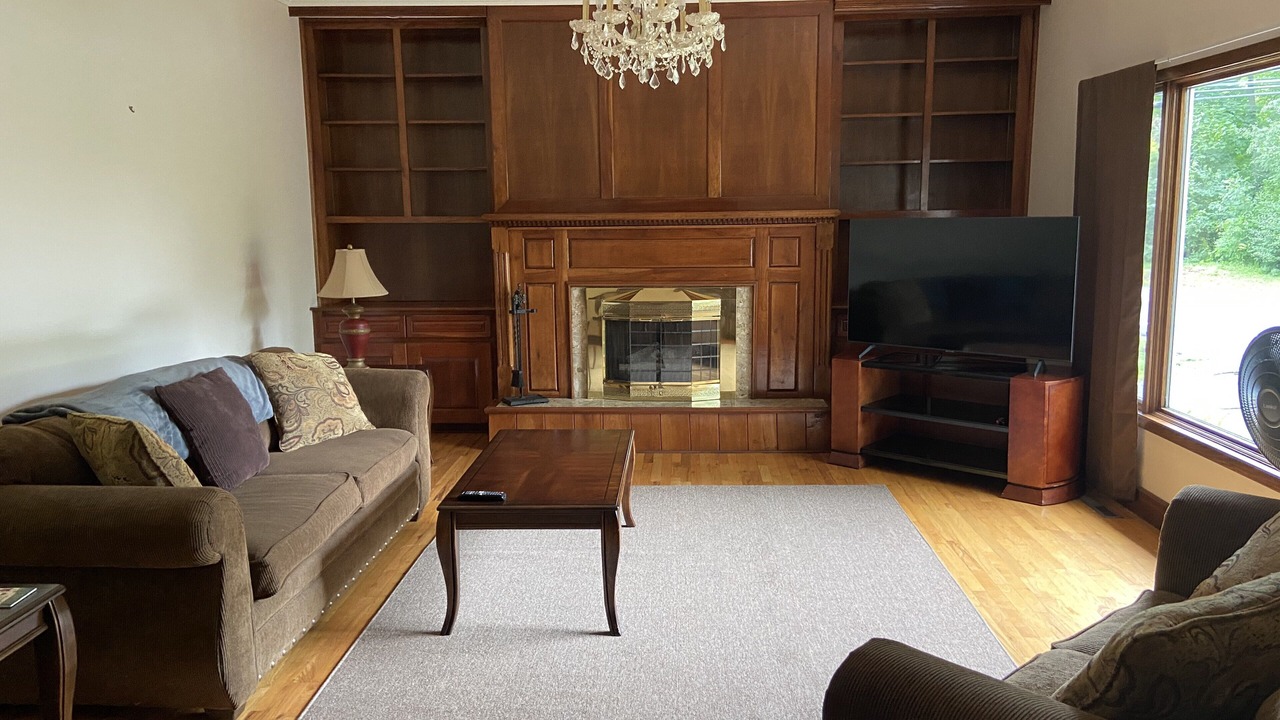 Photo of Livingroom in Melrose Park
