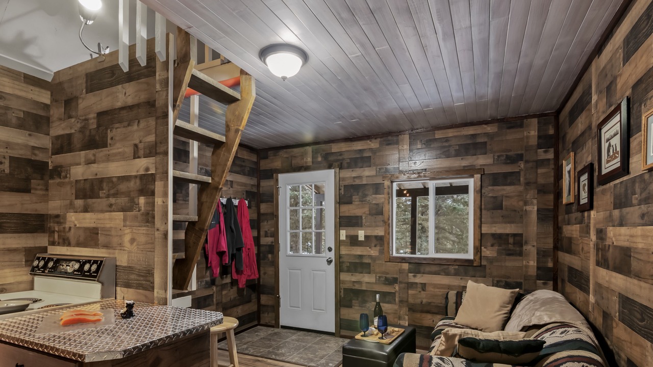 Photo of Bedroom in Cohoe