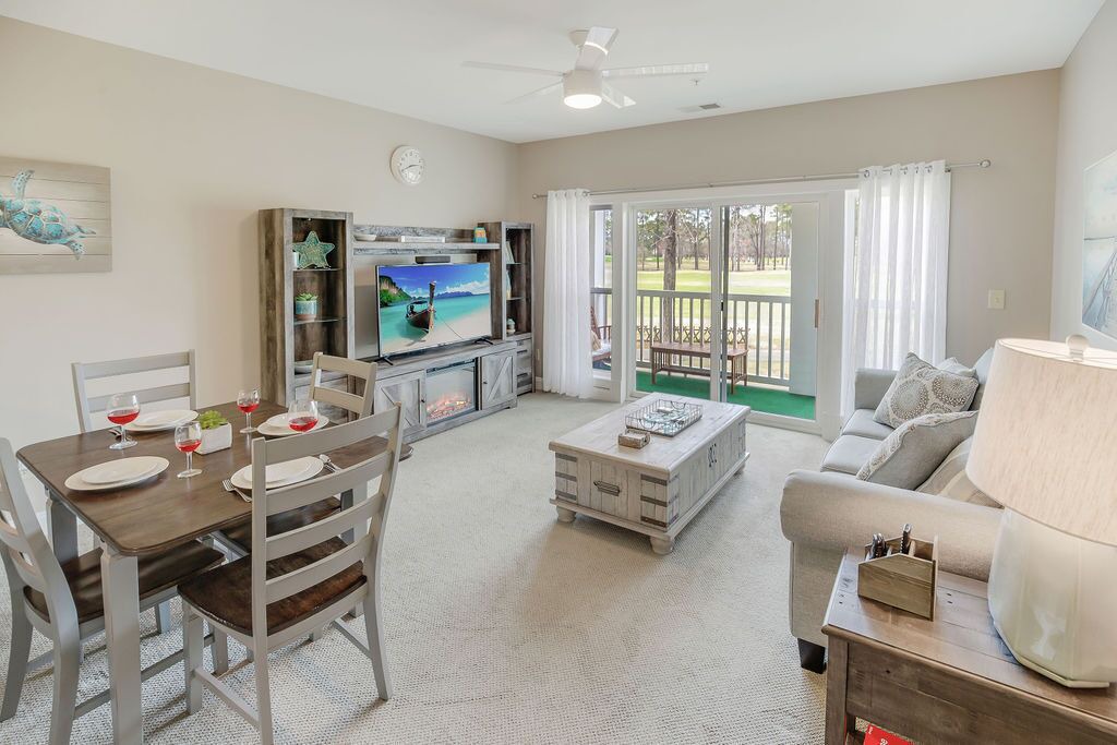 Photo of Livingroom in Carolina Forest