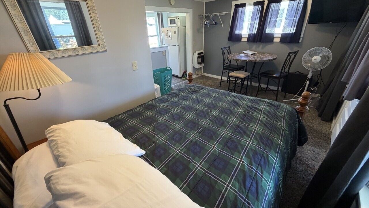 Photo of Bedroom in Geneva-on-the-Lake