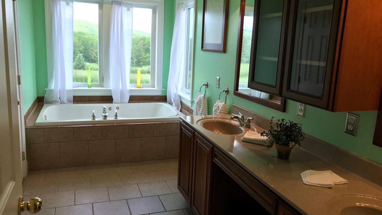 Photo of Bathroom in Wellsboro