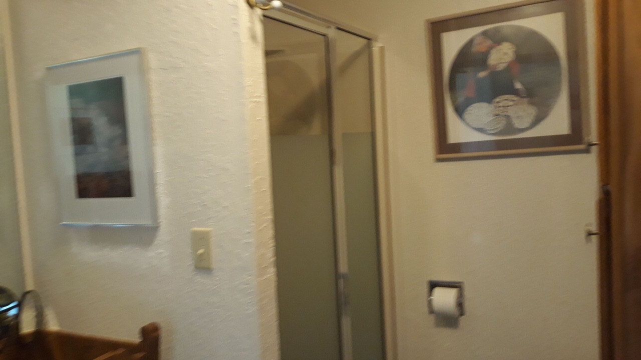 Photo of Bathroom in Checotah