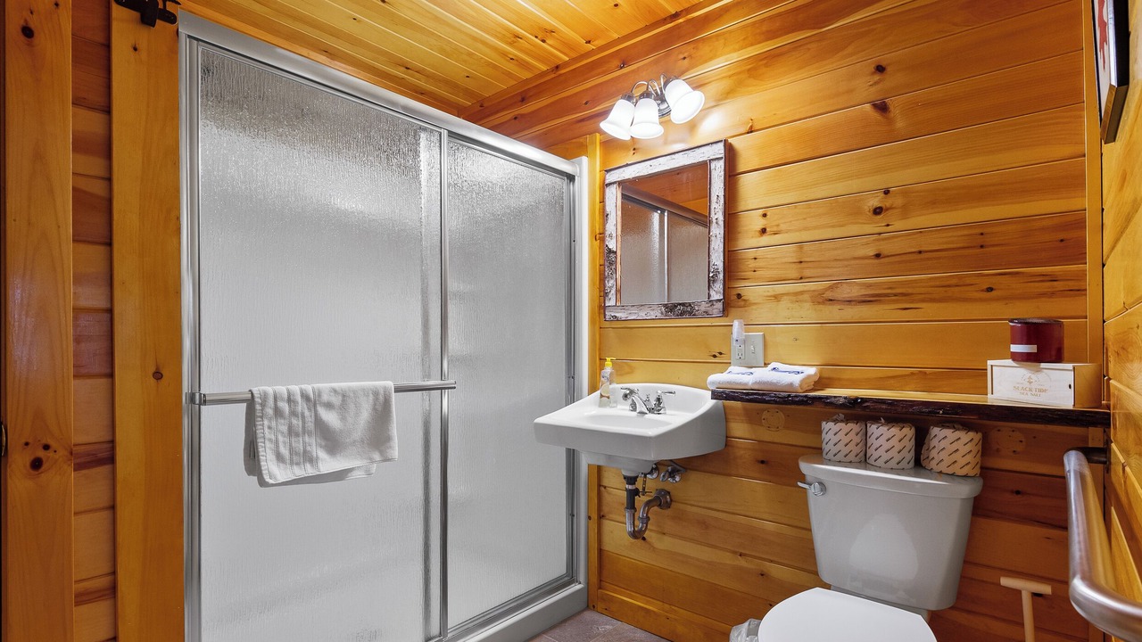 Photo of Bathroom in Rangeley