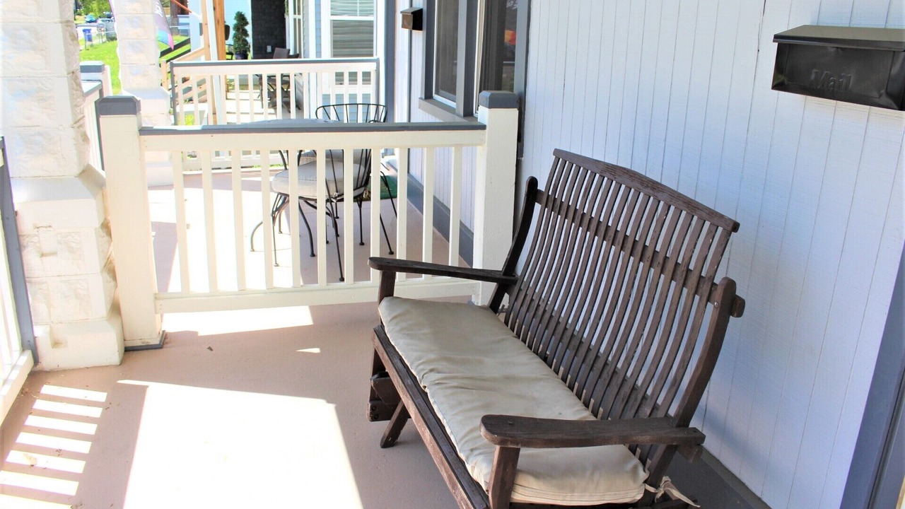 Photo of Patio Balcony in Franklin Park