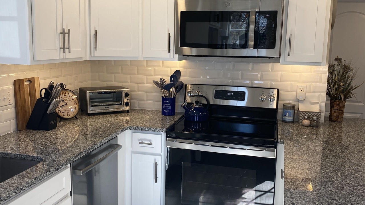 Photo of Kitchen in Narragansett