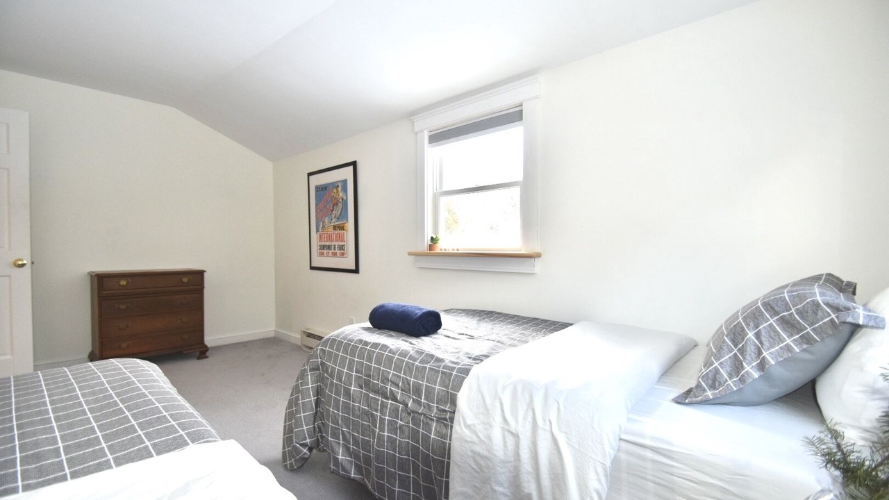 Photo of Bedroom in Topsham