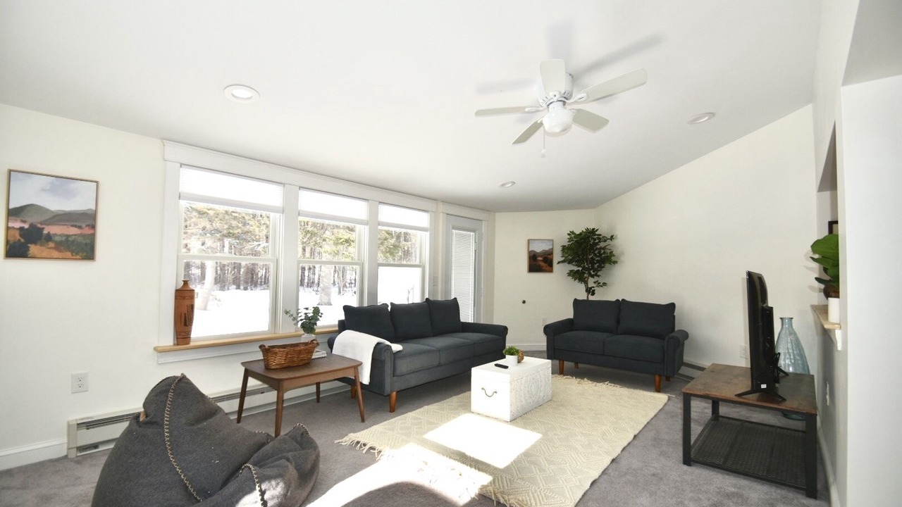 Photo of Livingroom in Topsham