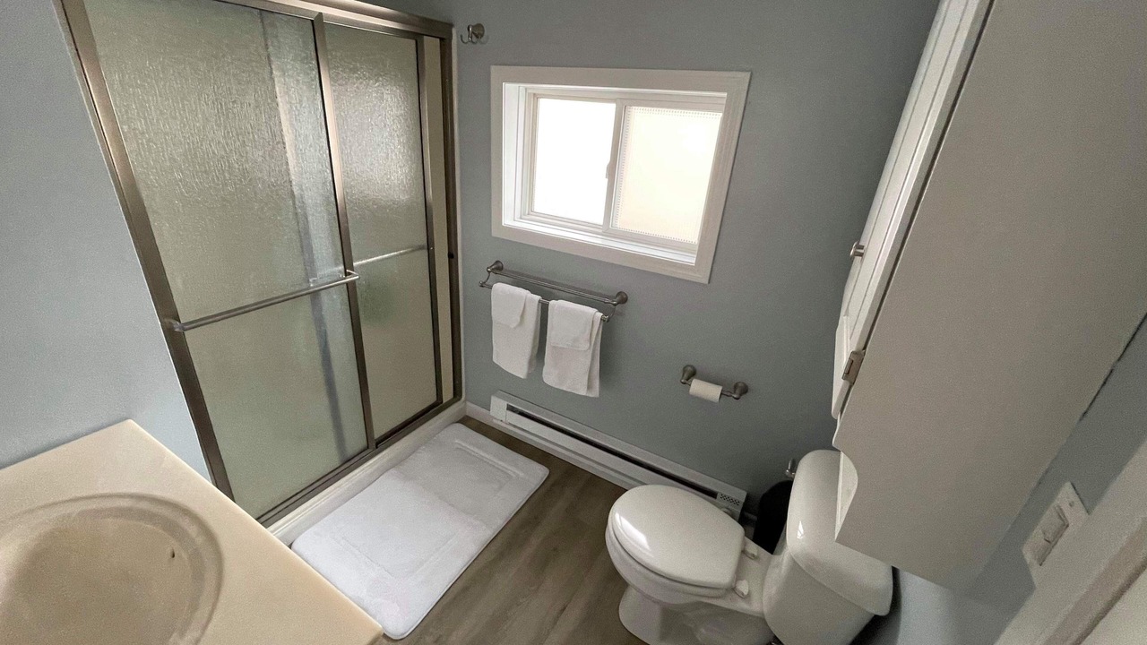 Photo of Bathroom in Emlenton