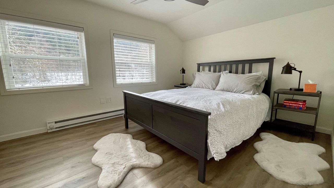 Photo of Bedroom in Emlenton