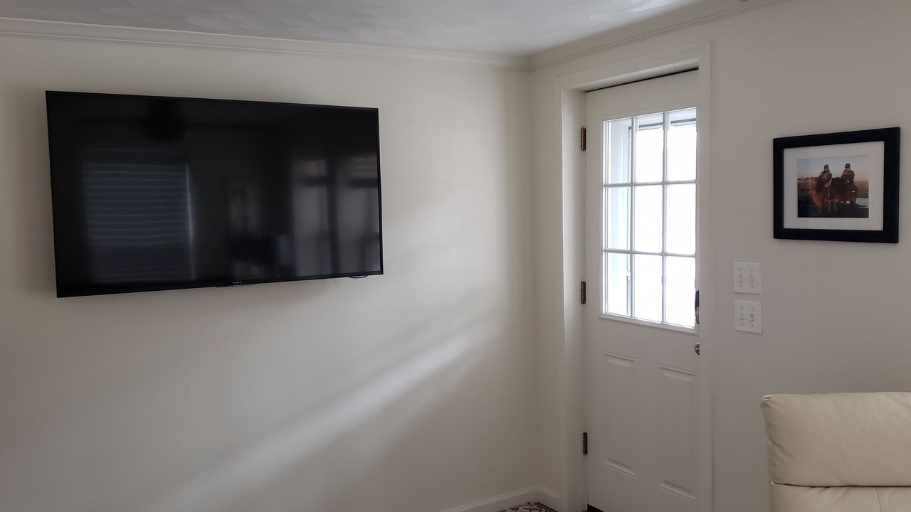Photo of Livingroom in Emlenton