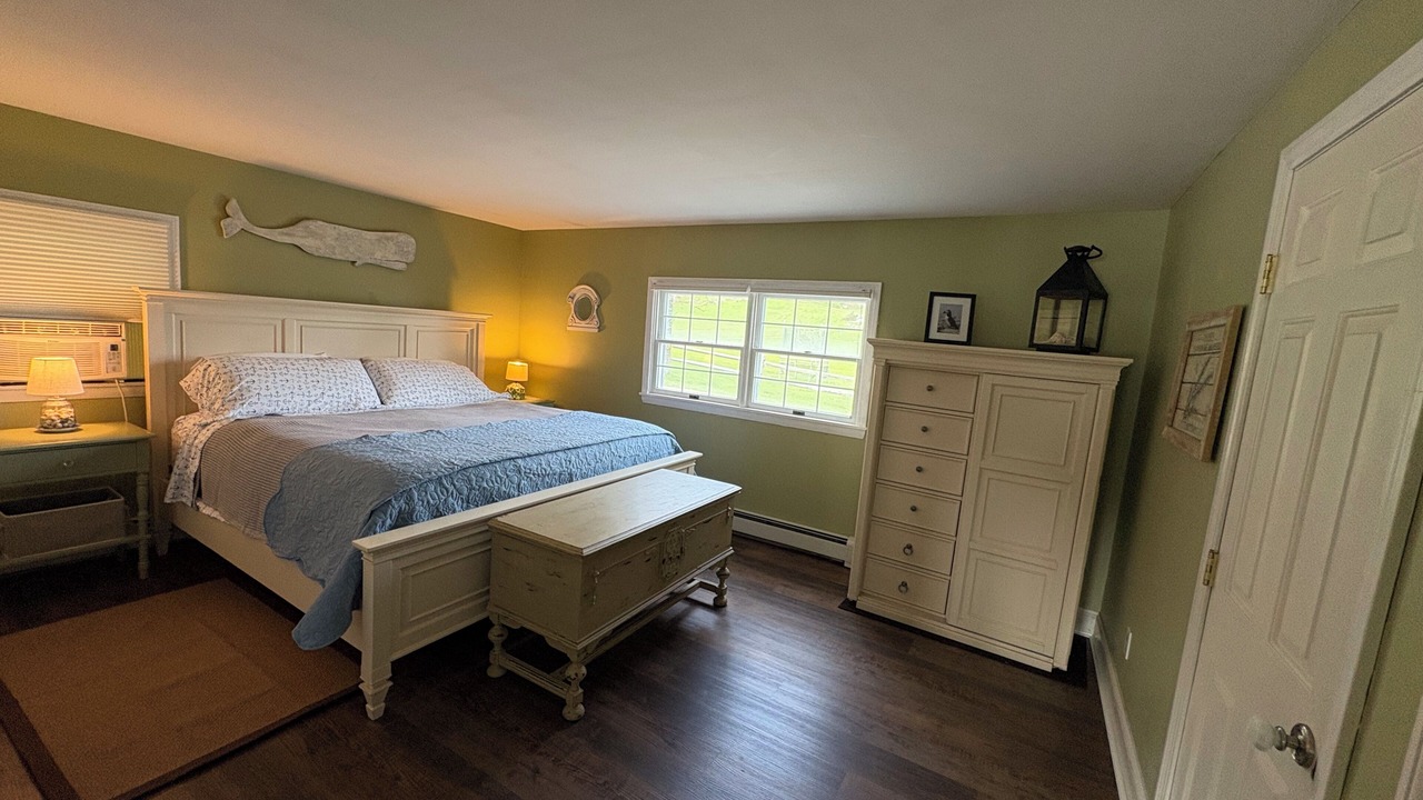Photo of Bedroom in Boothbay