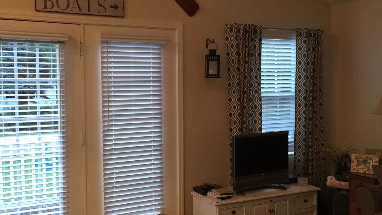 Photo of Livingroom in Ashville