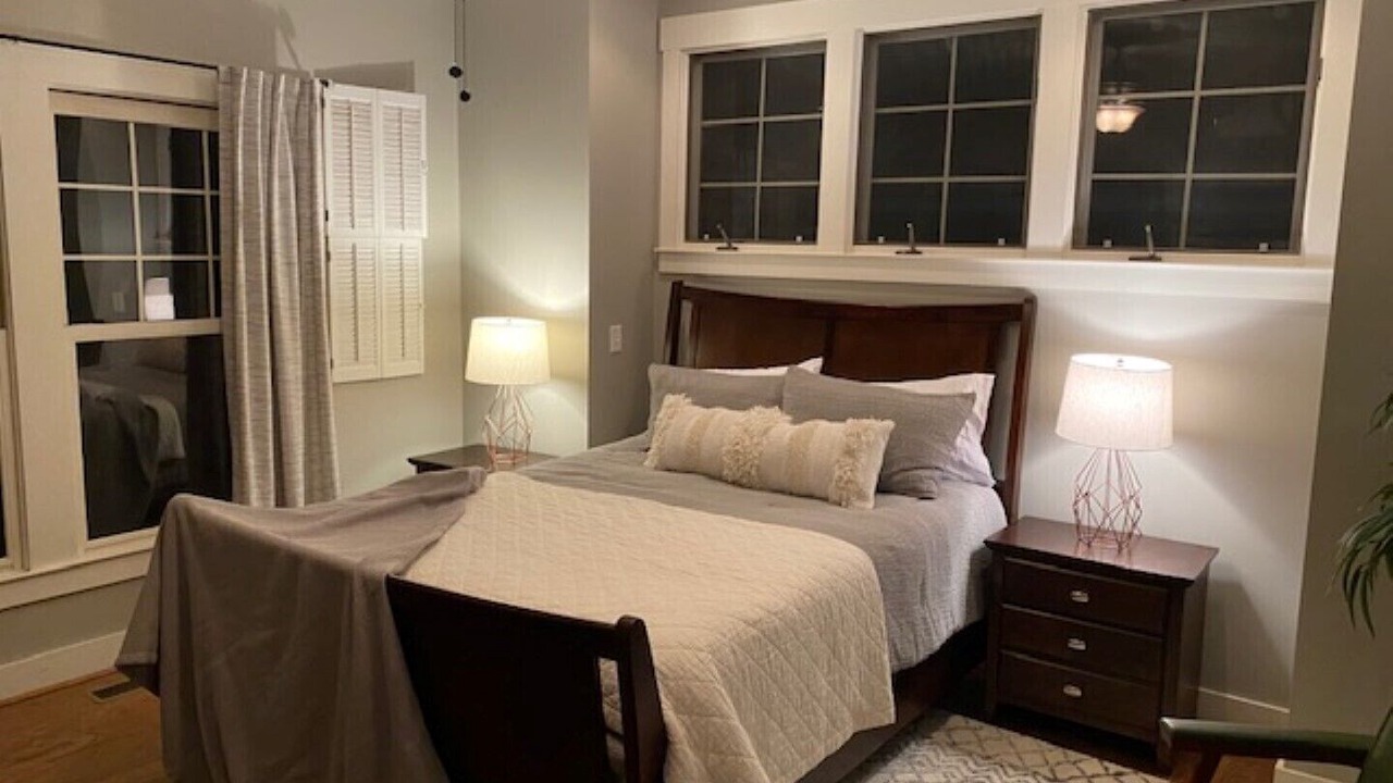 Photo of Bedroom in Black Mountain