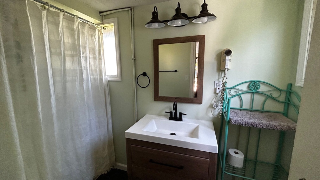 Photo of Bathroom in Geneva-on-the-Lake