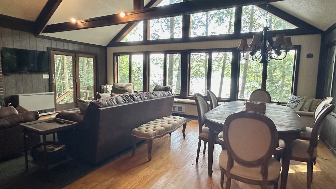 Photo of Bedroom in Chester Shores
