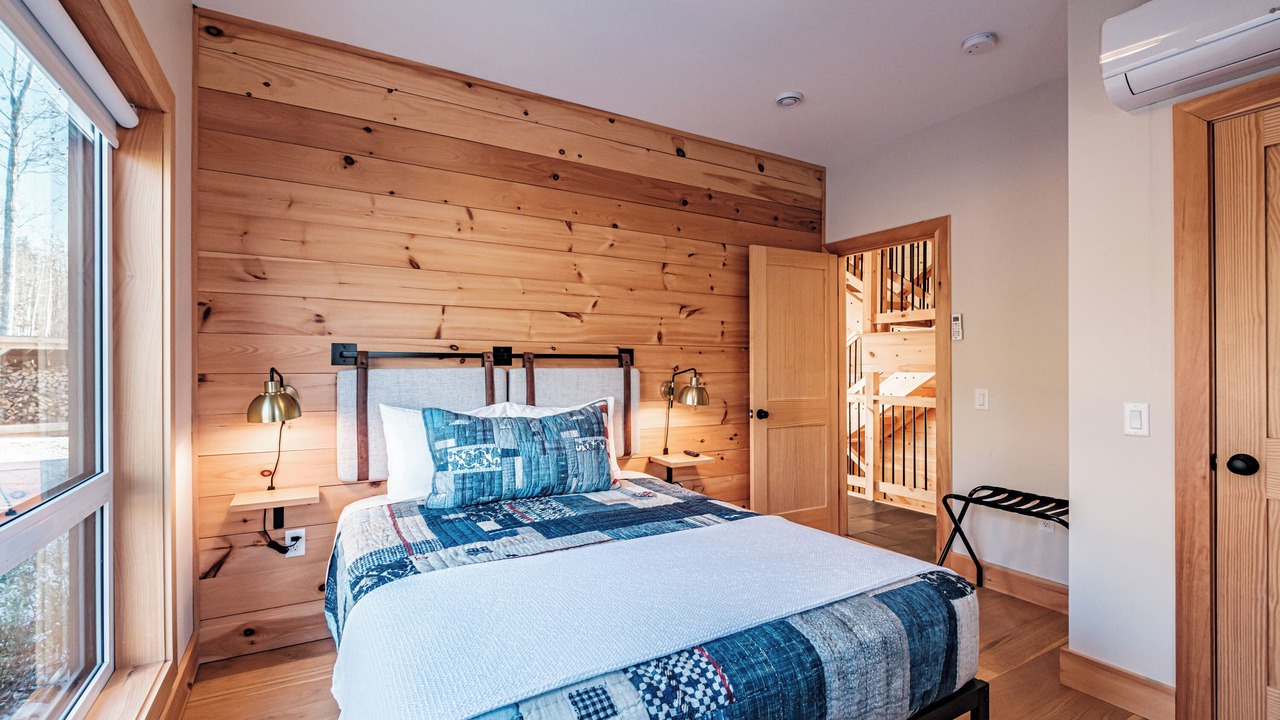 Photo of Bedroom in Bethel