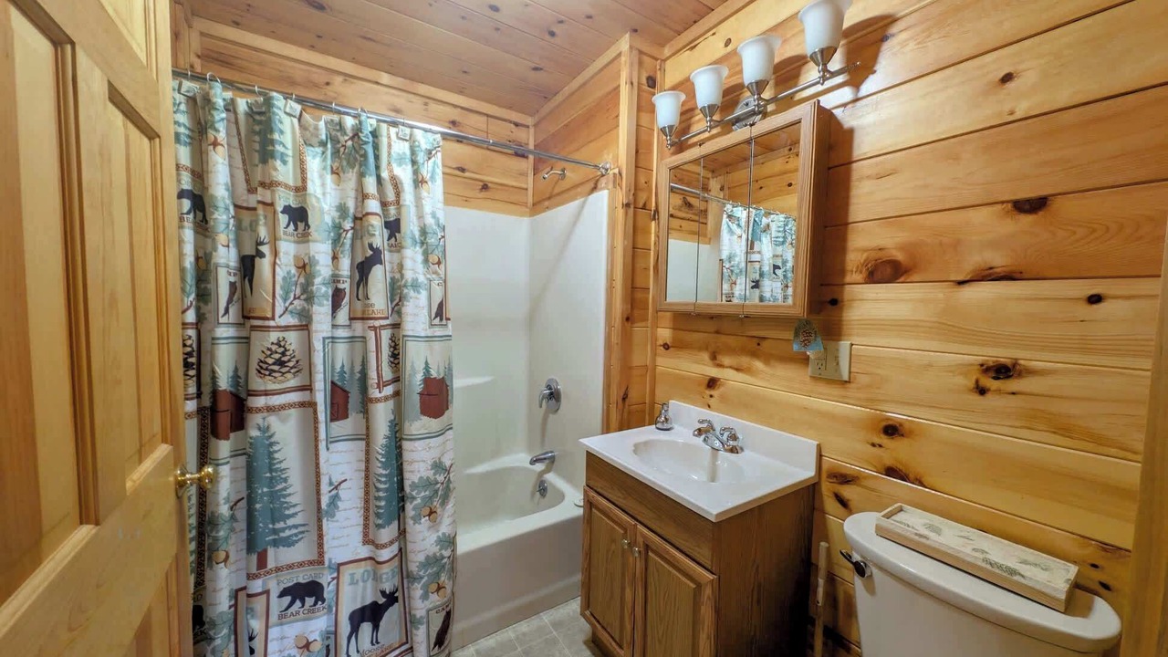 Photo of Bathroom in Sullivan