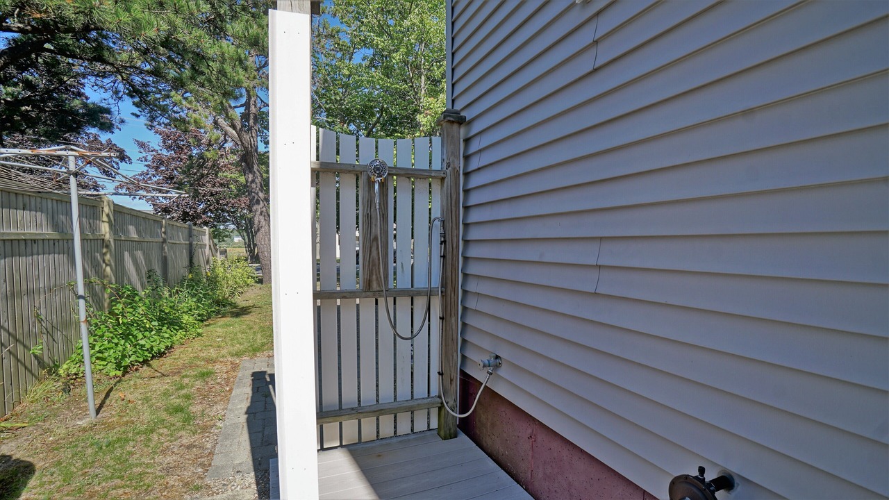 Photo of Outdoor in Pine Point