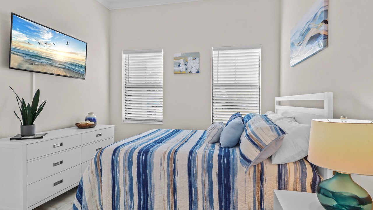 Photo of Bedroom in Naples Park