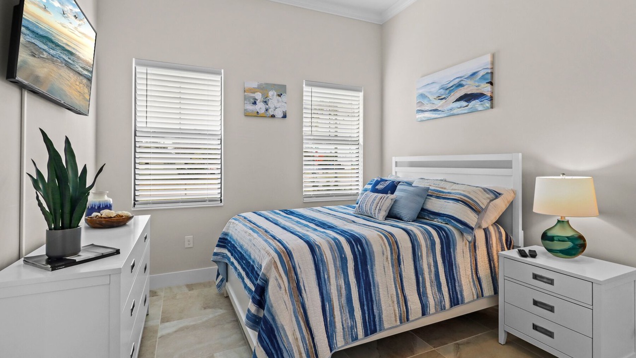 Photo of Bedroom in Naples Park