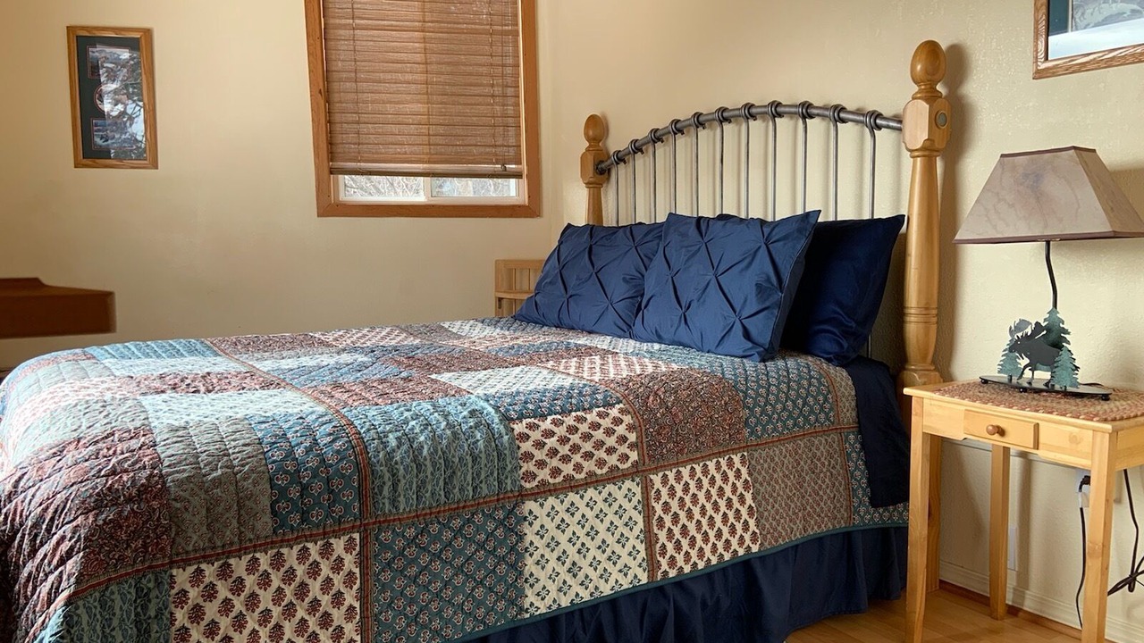 Photo of Bedroom in Homer