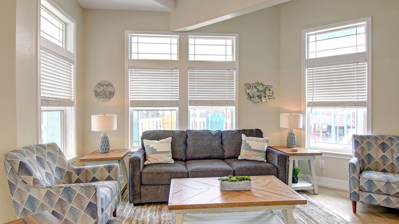 Photo of Livingroom in Sand Point