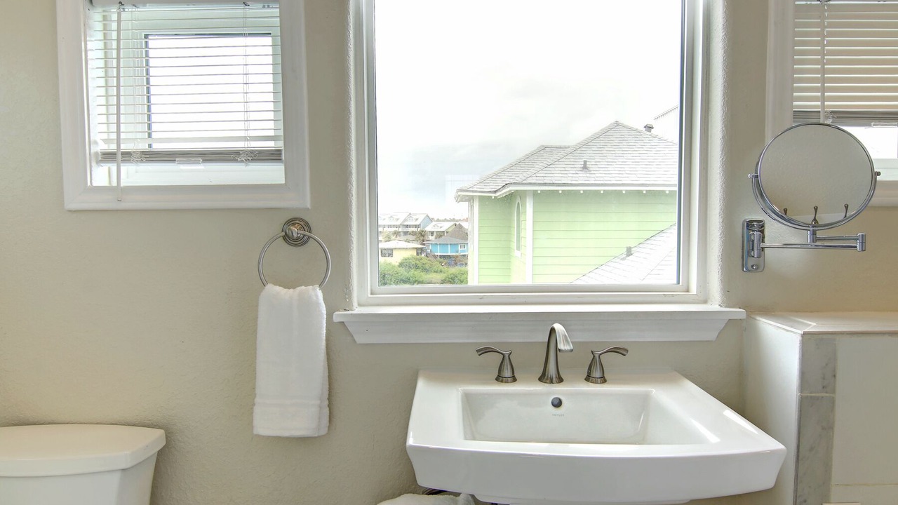 Photo of Bathroom in Sand Point
