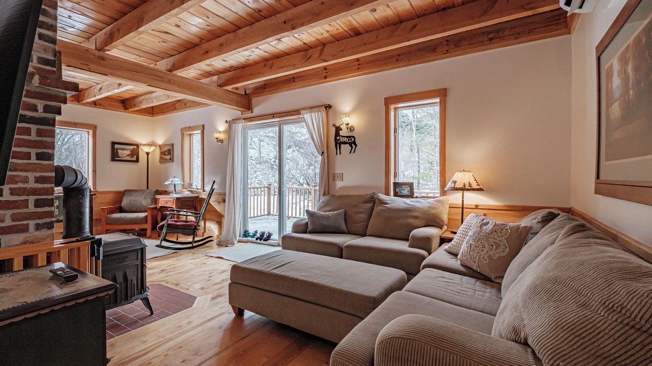 Photo of Livingroom in Bethel