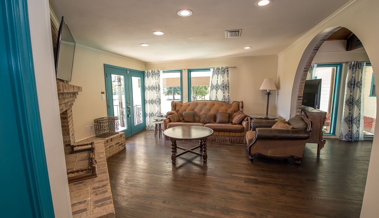 Photo of Livingroom in Mount Vernon